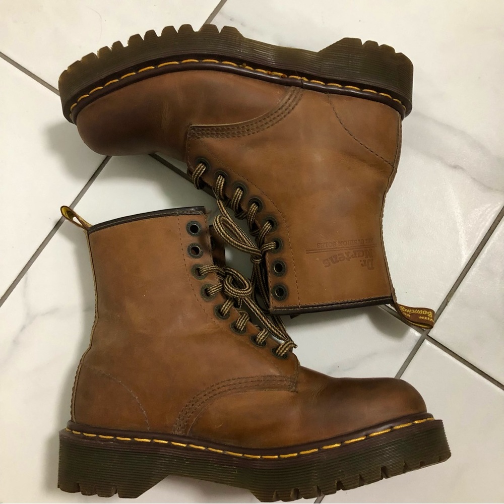 Vintage Dr. Martens Brown Platform Boots - Picture 5 of 16